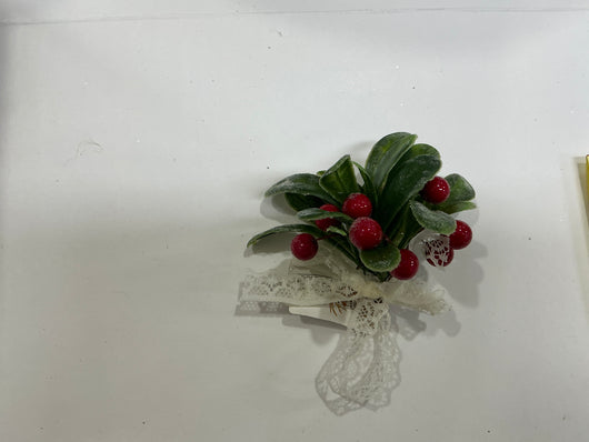Holly Leaves with lace ribbon