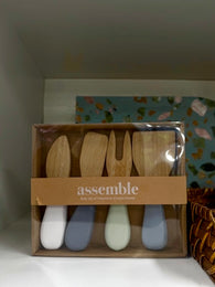 Assemble Set of 4 Cheese Knives
