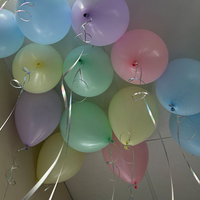 loose float balloons | The French Kitchen Castle Hill